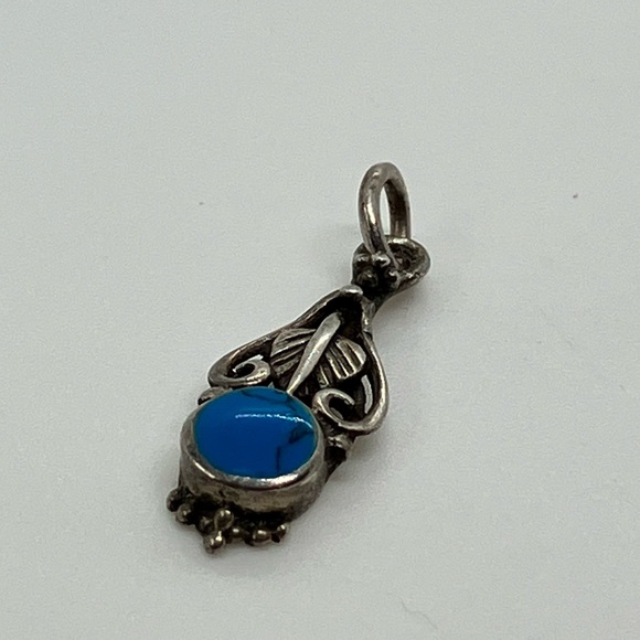 Vtg 925 Sterling Silver Southwestern Turquoise Floral Charm / Pendant - Picture 3 of 7